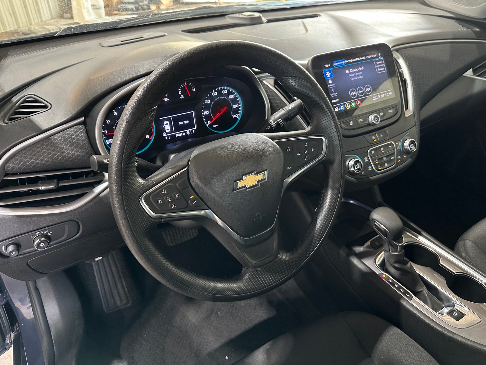 Thumbnail: 2025 Chevrolet Malibu - 5