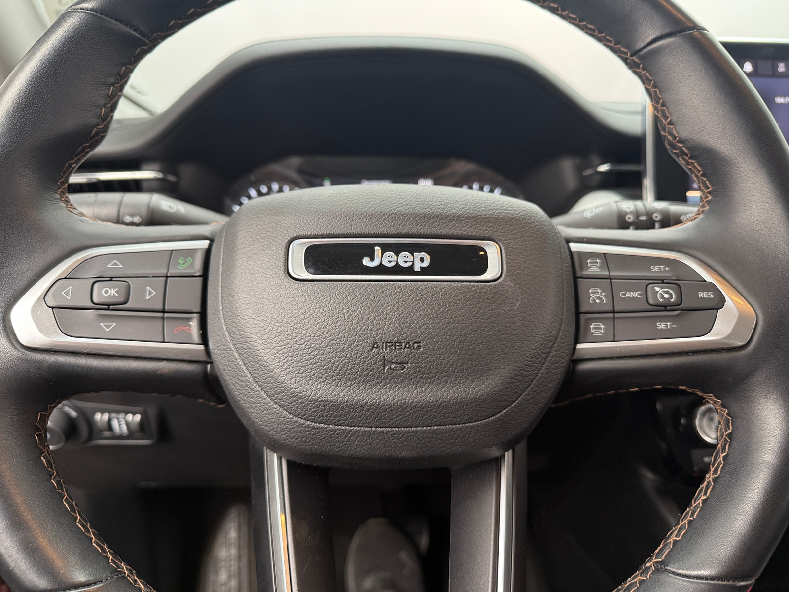 Thumbnail: 2022 Jeep Compass - 4