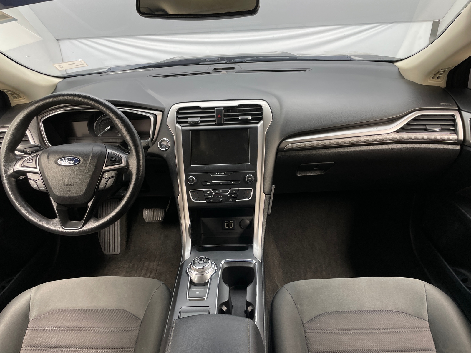 Thumbnail: 2019 Ford Fusion - 3