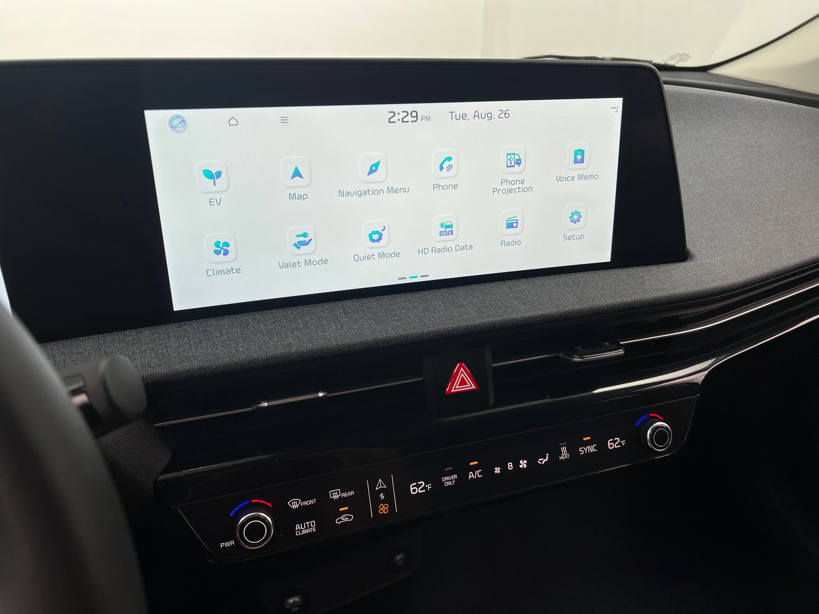 Thumbnail: 2024 Kia EV6 - 3