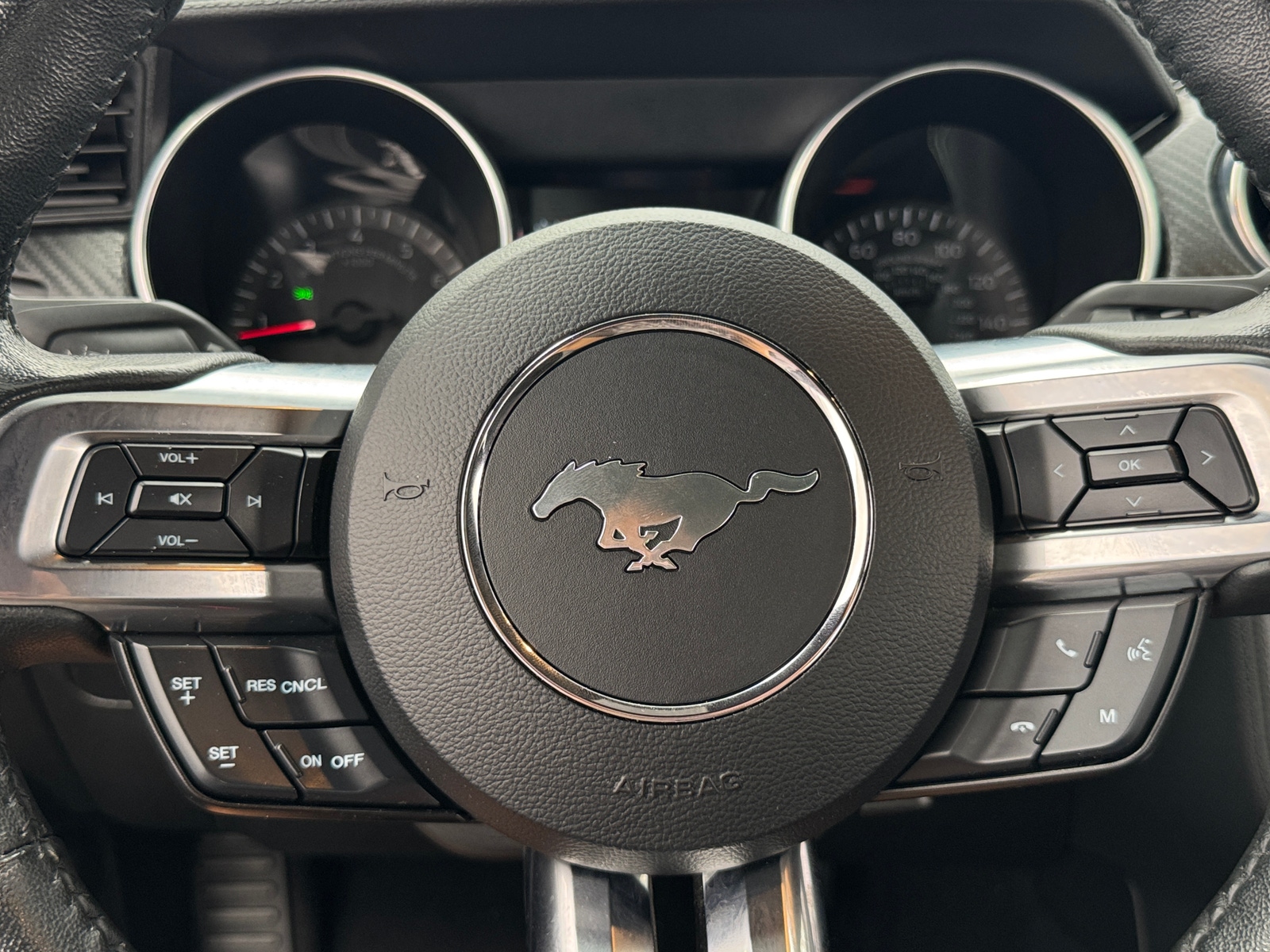 Thumbnail: 2022 Ford Mustang - 4