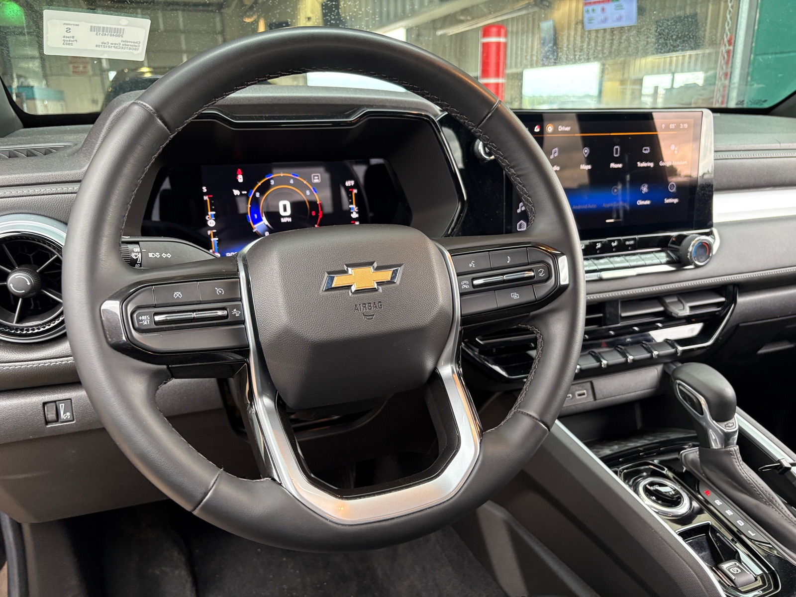 Thumbnail: 2023 Chevrolet Colorado - 5