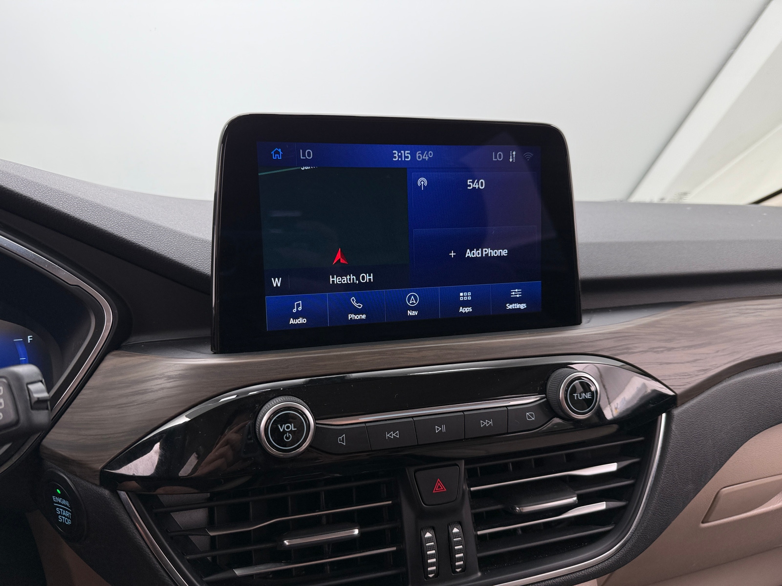 Thumbnail: 2020 Ford Escape - 3