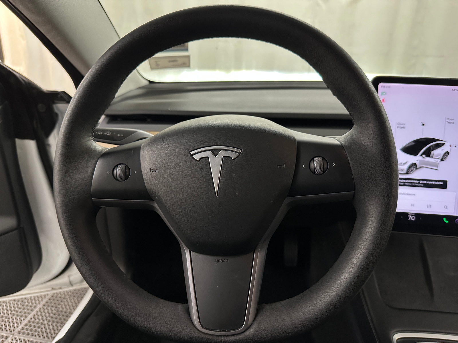 Thumbnail: 2021 Tesla Model 3 - 4