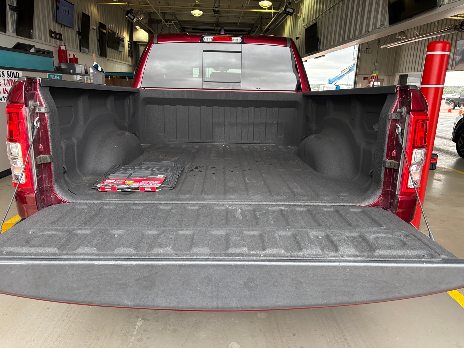 Thumbnail: 2022 RAM 1500 - 7