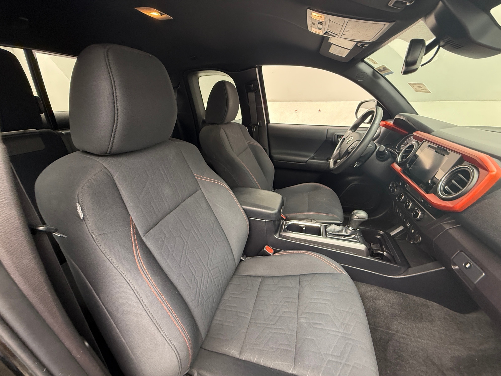 Thumbnail: 2018 Toyota Tacoma - 2