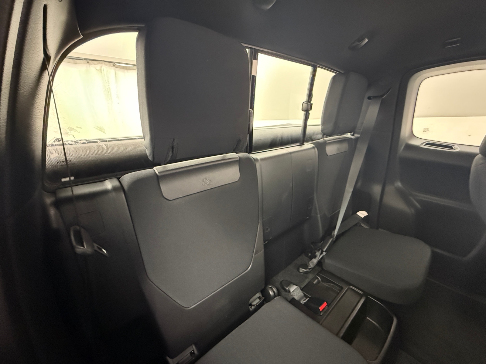 Thumbnail: 2018 Toyota Tacoma - 6