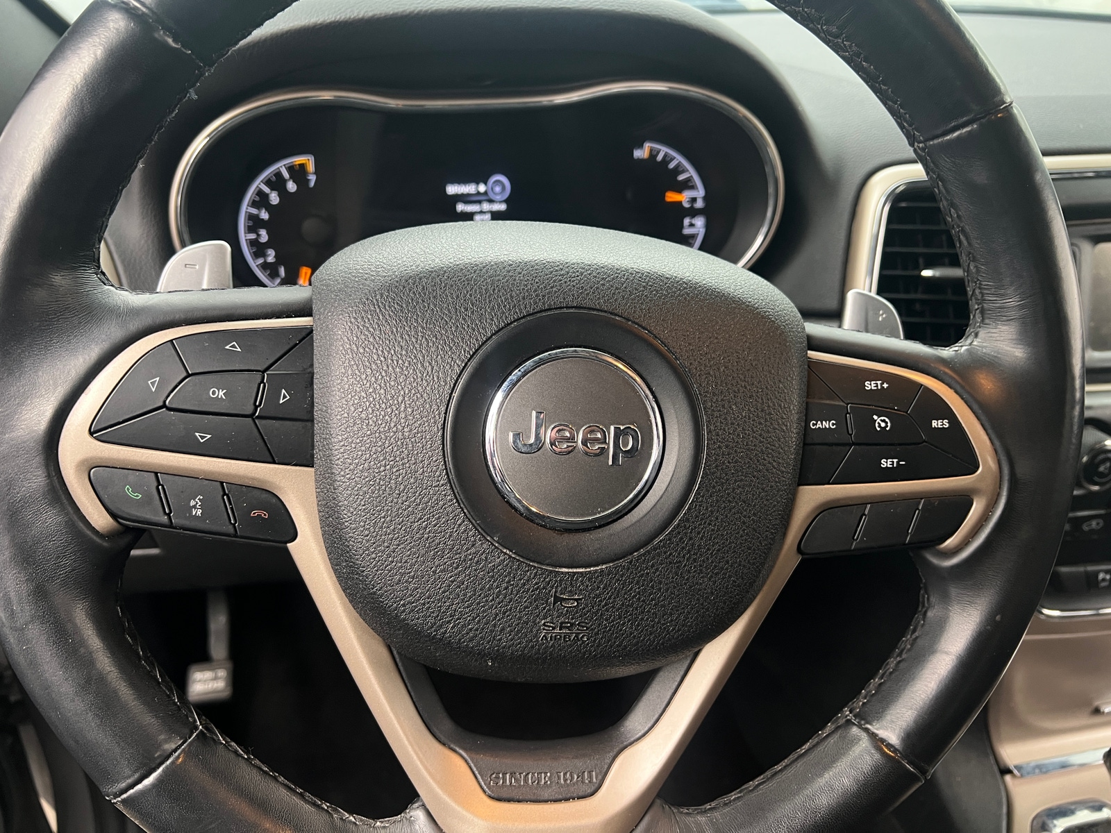 Thumbnail: 2017 Jeep Grand Cherokee - 5