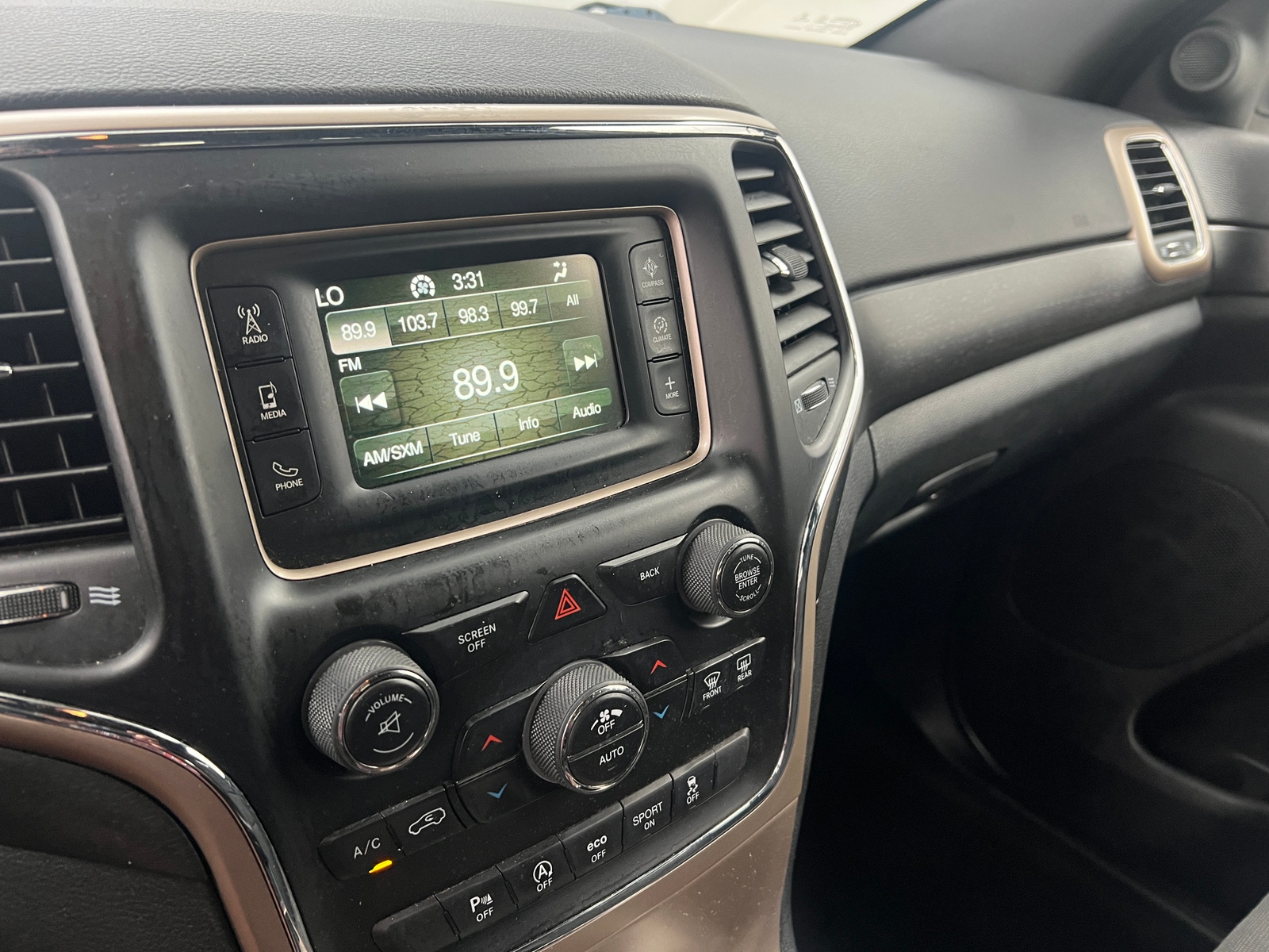 Thumbnail: 2017 Jeep Grand Cherokee - 4