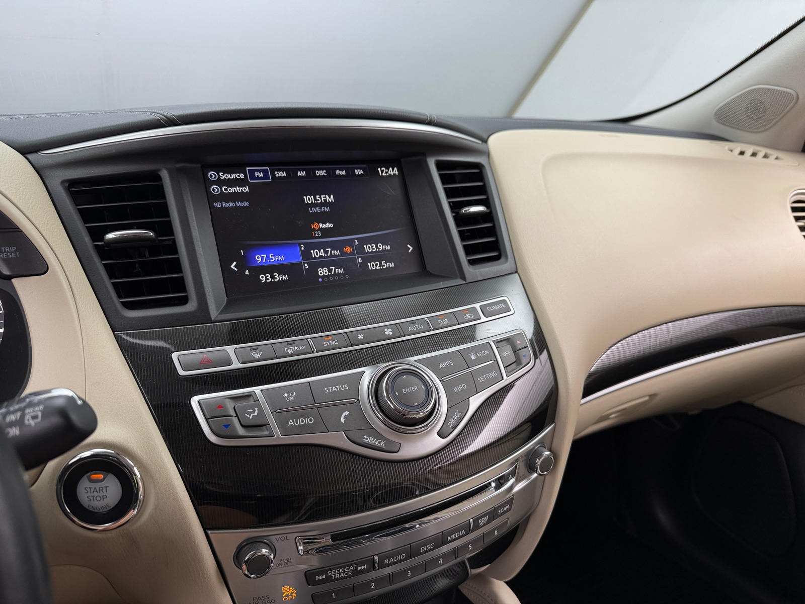 Thumbnail: 2020 INFINITI QX60 - 3
