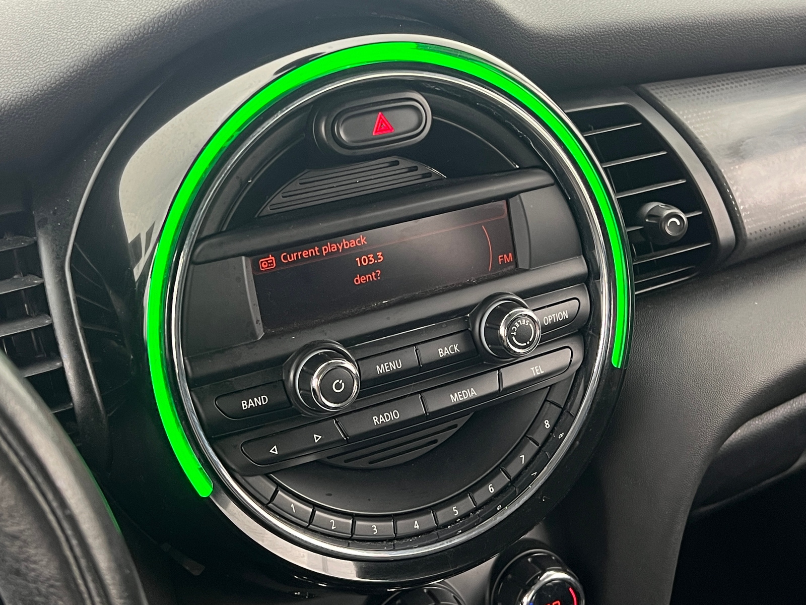 Thumbnail: 2015 MINI Cooper Hardtop - 3