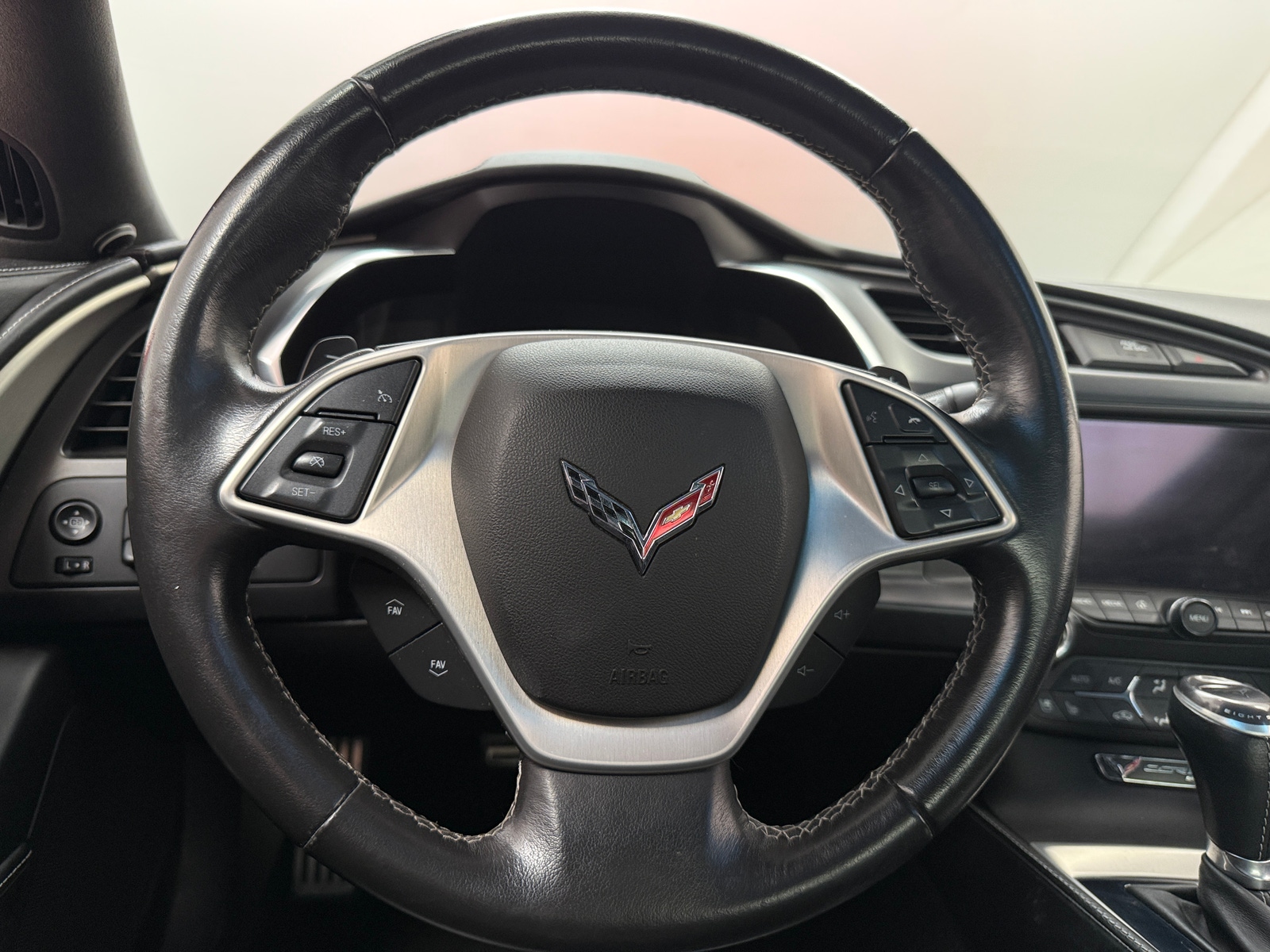 Thumbnail: 2015 Chevrolet Corvette - 3