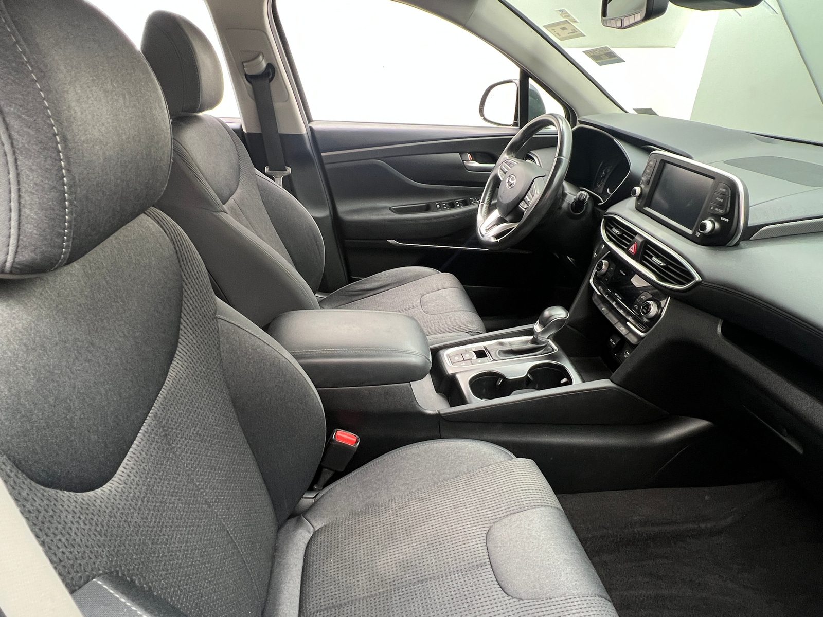 Thumbnail: 2019 Hyundai Santa Fe - 2