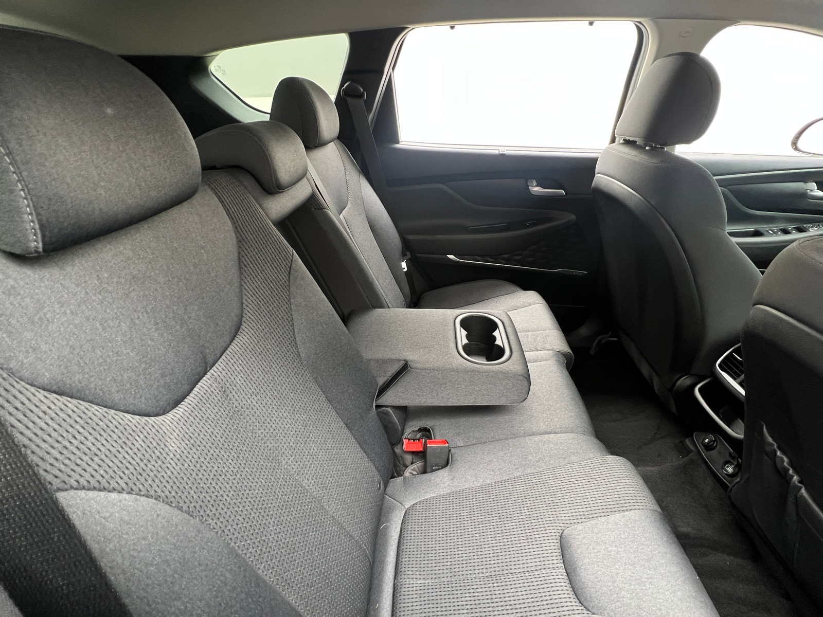 Thumbnail: 2019 Hyundai Santa Fe - 6
