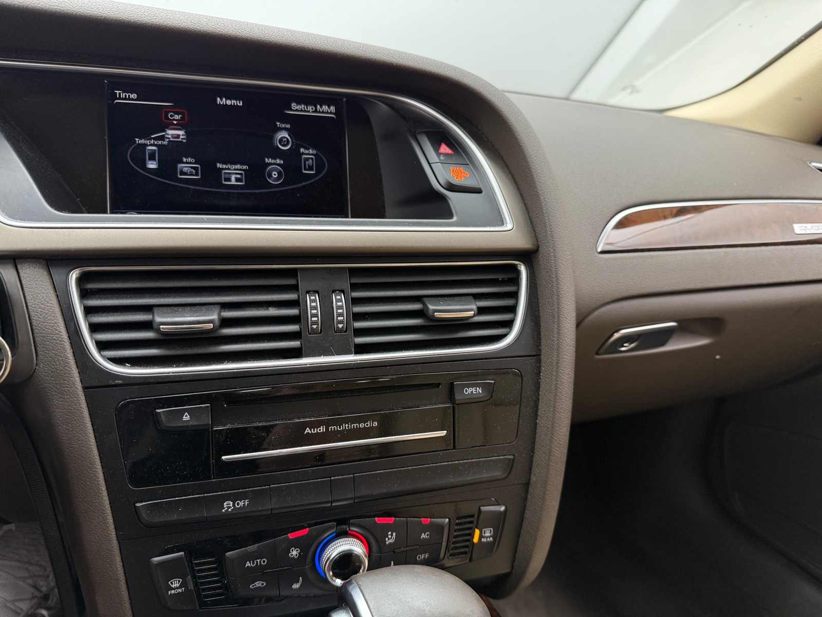 Thumbnail: 2014 Audi A4 - 3