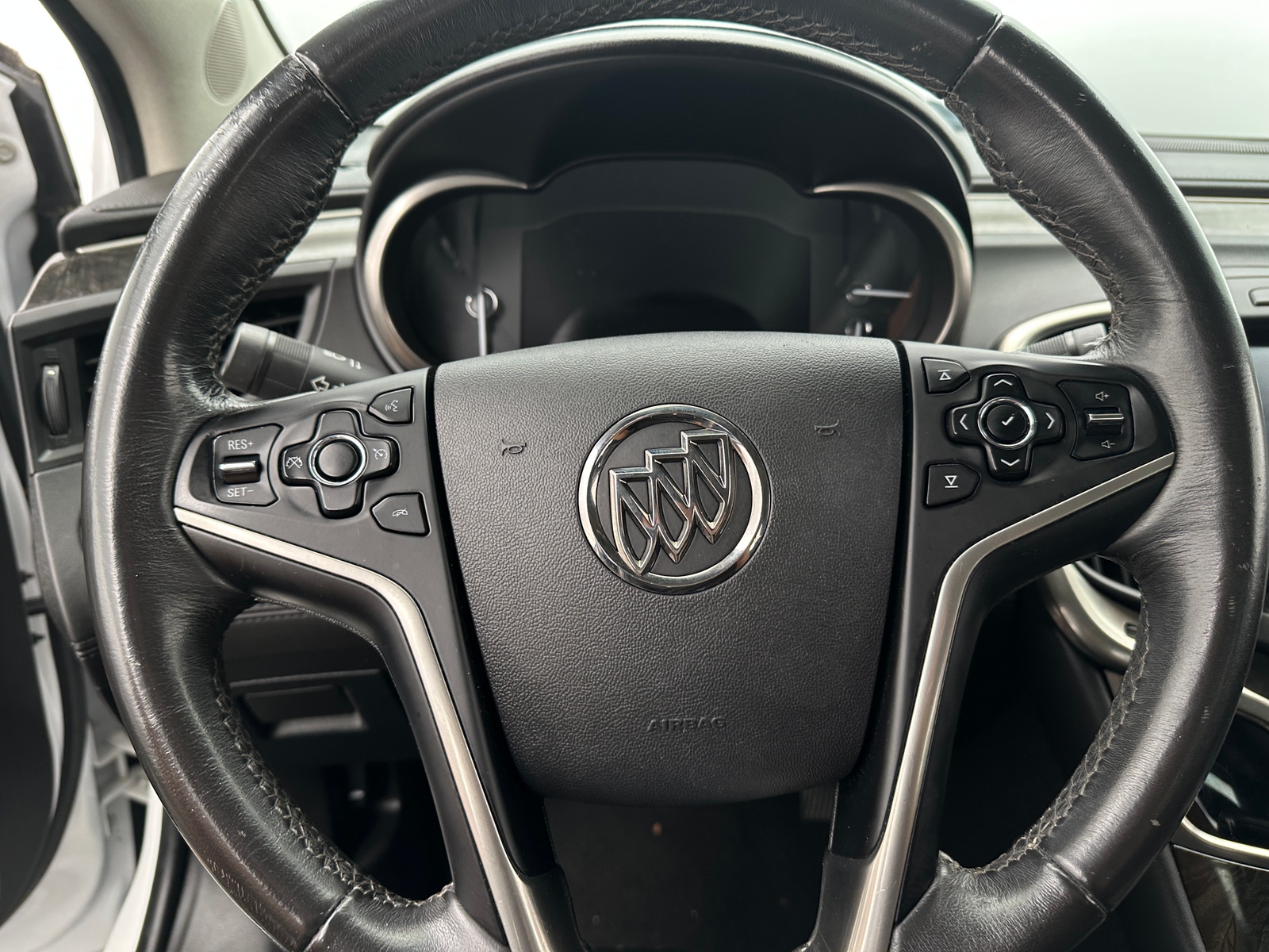 Thumbnail: 2016 Buick LaCrosse - 4