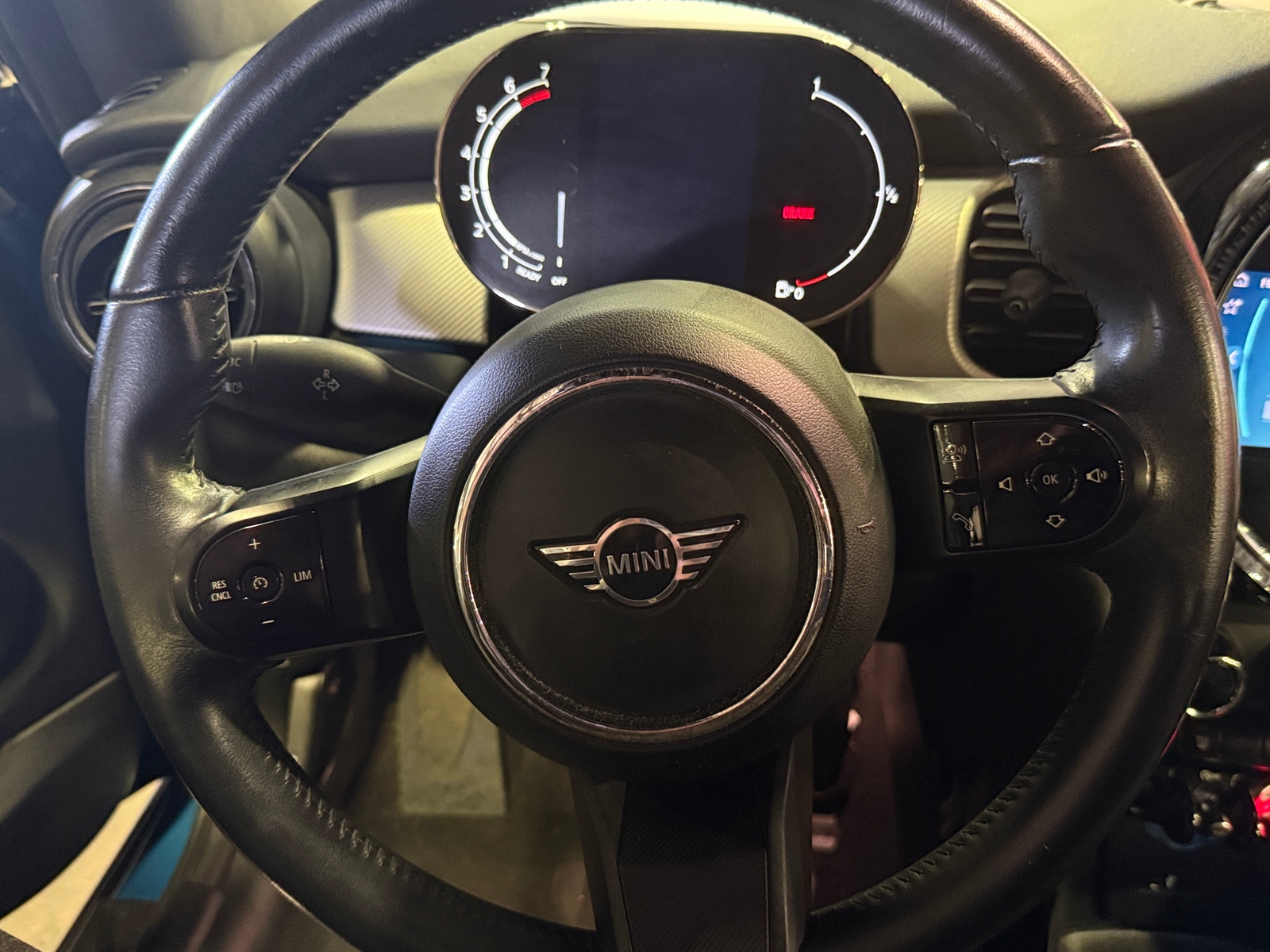 Thumbnail: 2022 MINI Cooper Convertible - 4
