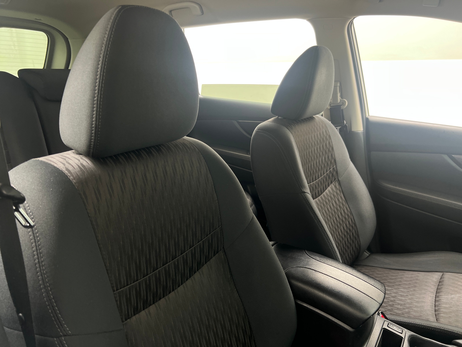 Thumbnail: 2019 Nissan Rogue - 2