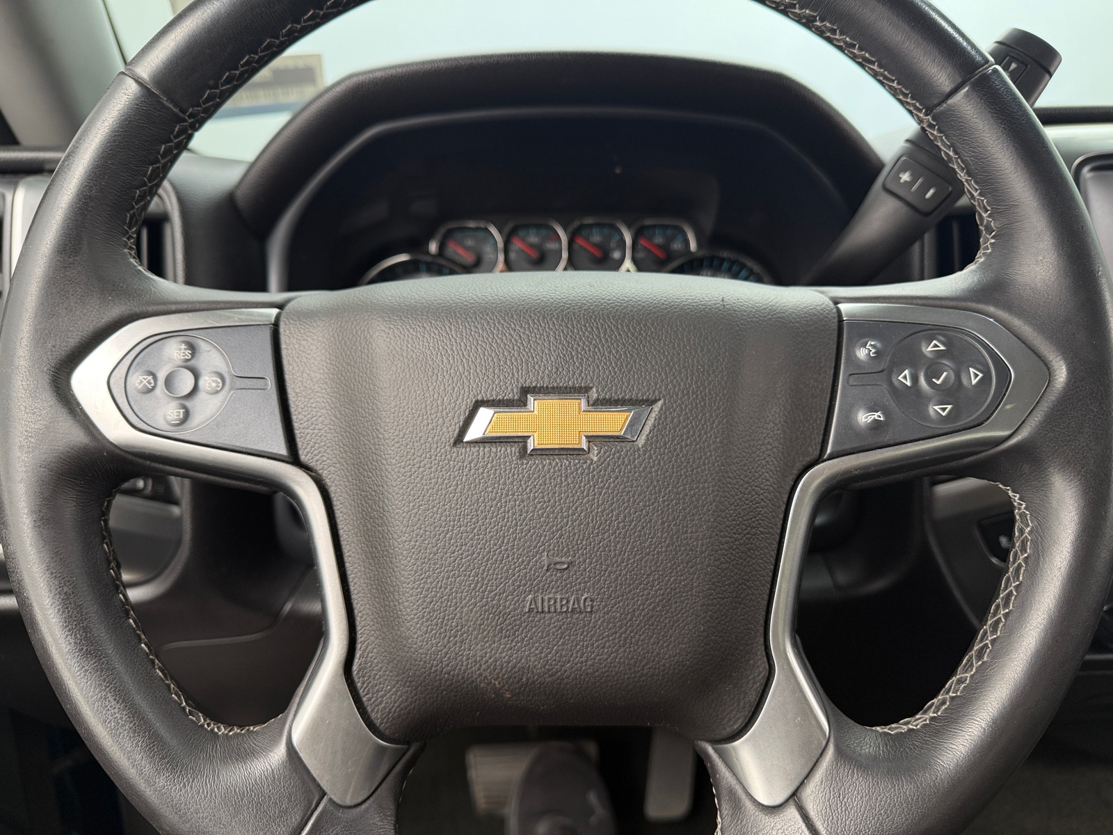 Thumbnail: 2017 Chevrolet Silverado 1500 - 4