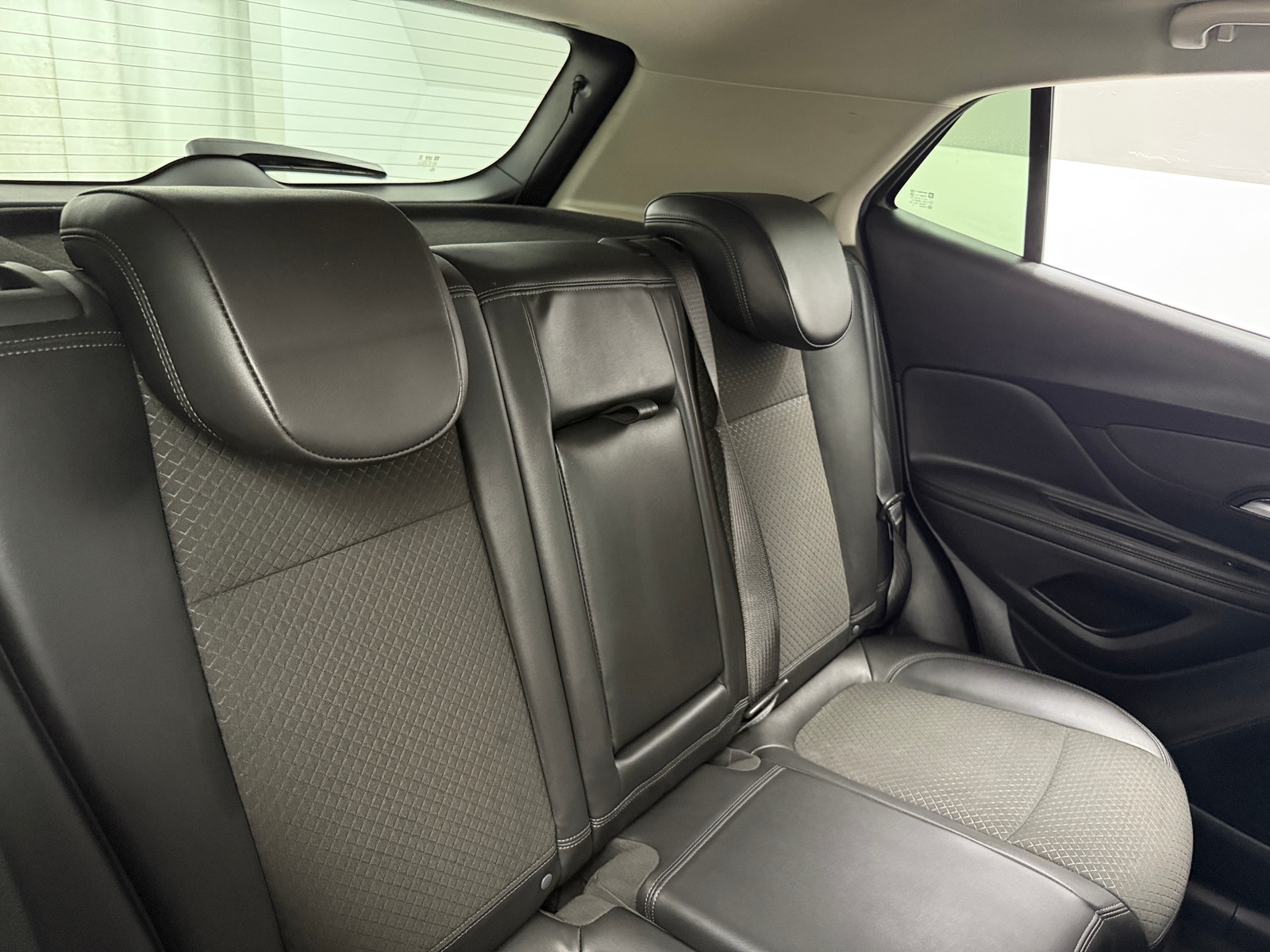 Thumbnail: 2022 Buick Encore - 6