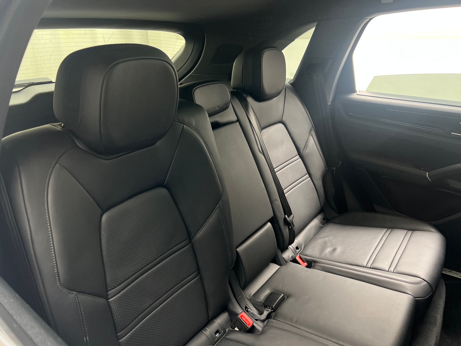 Thumbnail: 2019 Porsche Cayenne - 5