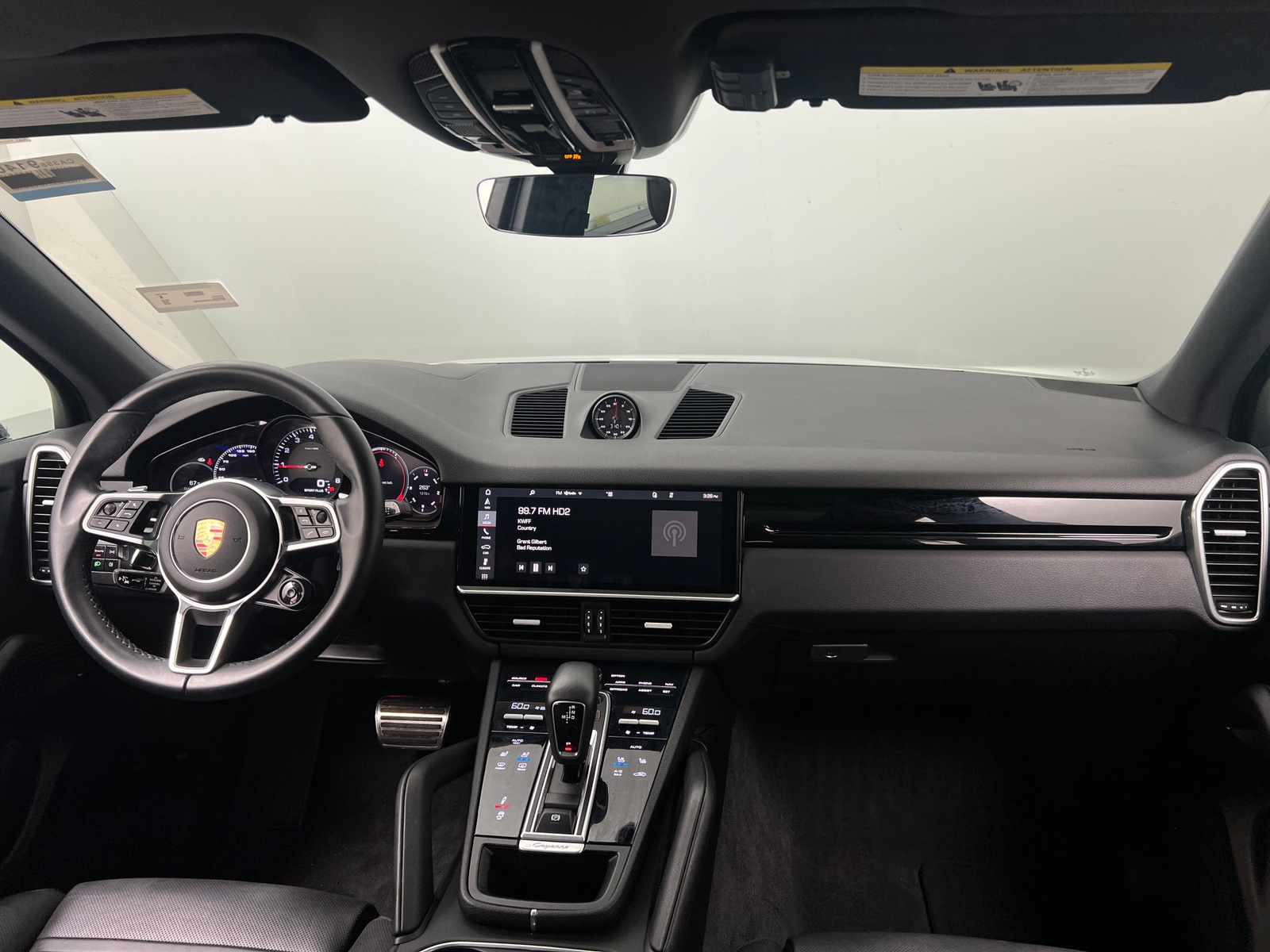 Thumbnail: 2019 Porsche Cayenne - 2