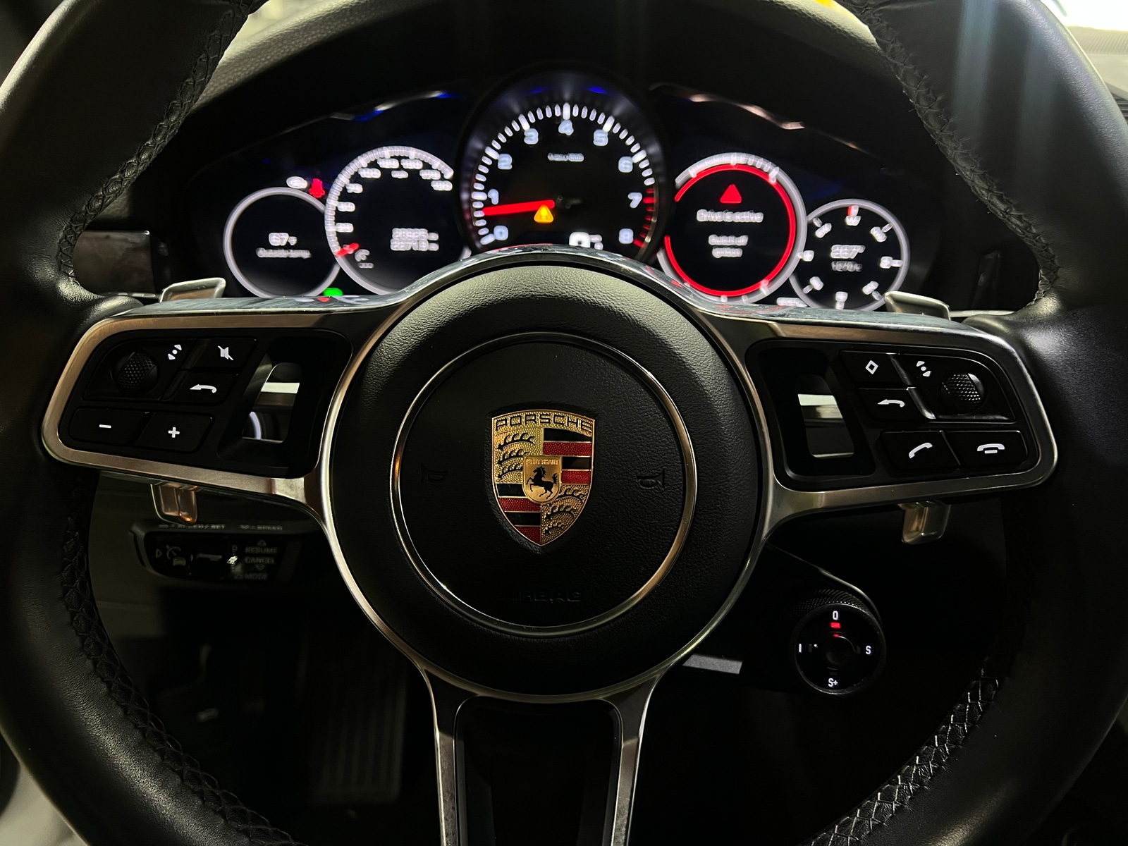 Thumbnail: 2019 Porsche Cayenne - 4