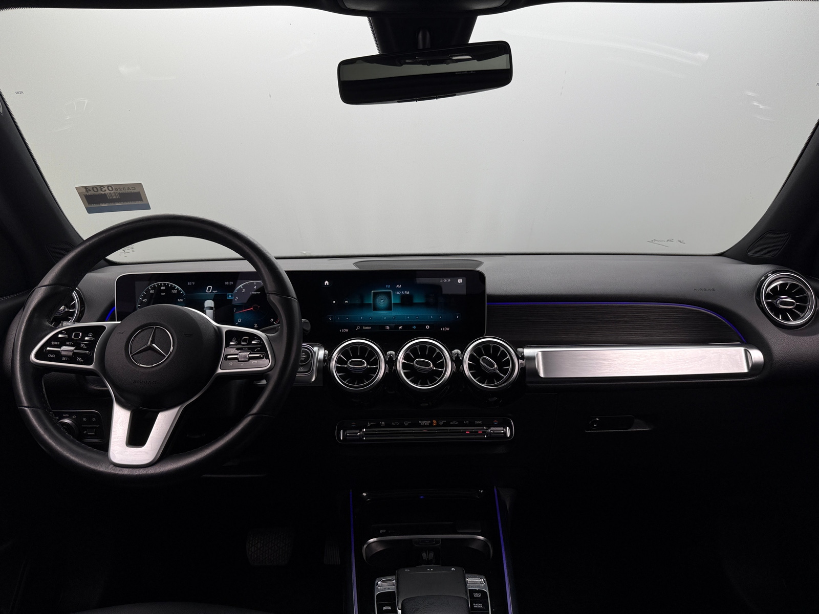 Thumbnail: 2020 Mercedes-Benz GLB - 2