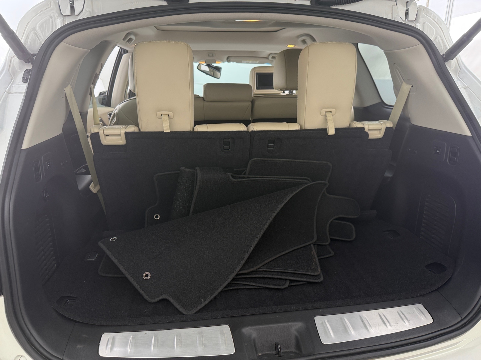 Thumbnail: 2016 INFINITI QX60 - 6