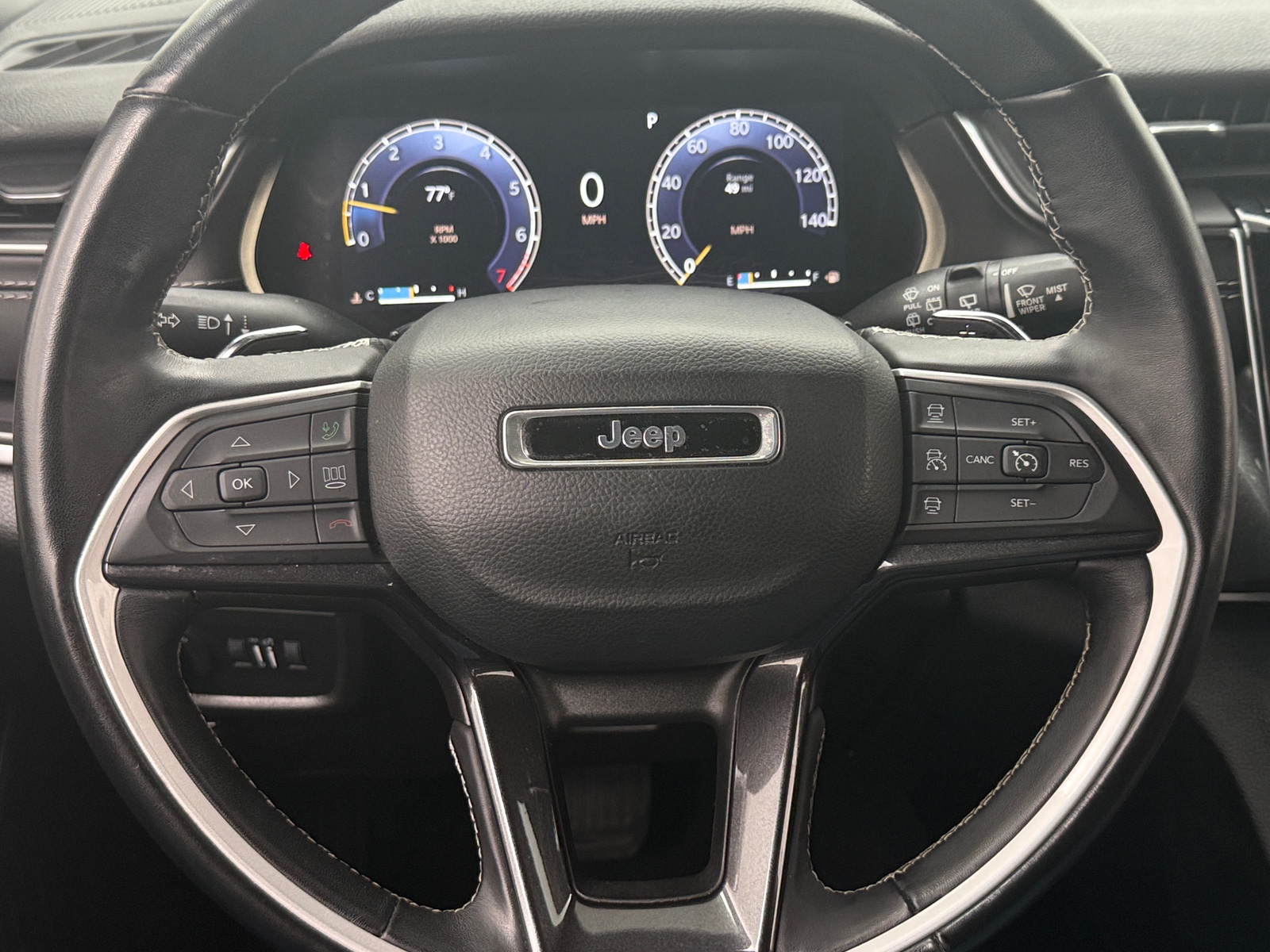 Thumbnail: 2022 Jeep Grand Cherokee L - 4