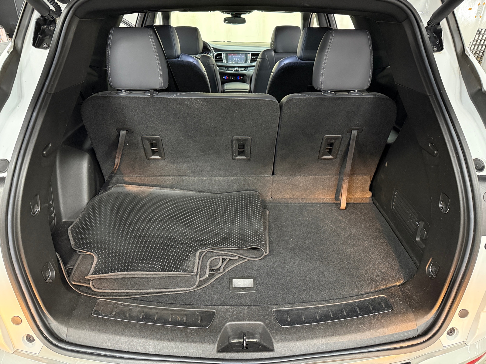 Thumbnail: 2022 Buick Enclave - 6