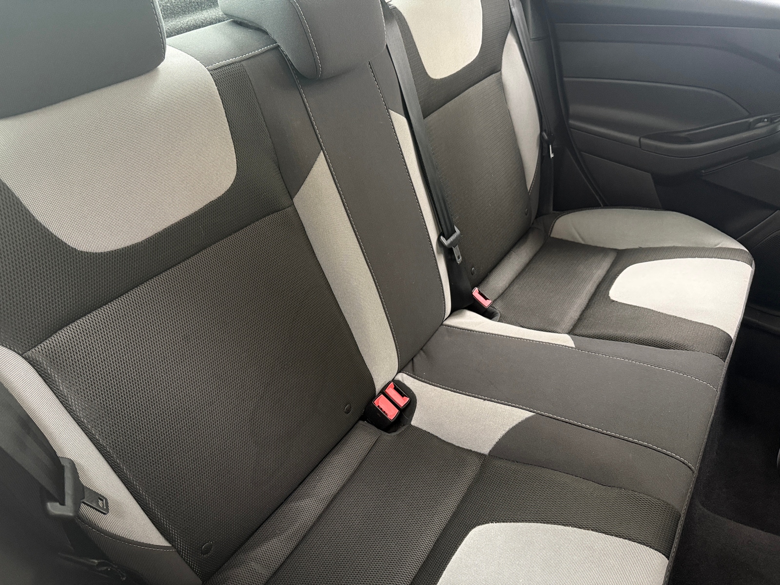 Thumbnail: 2014 Ford Focus - 6
