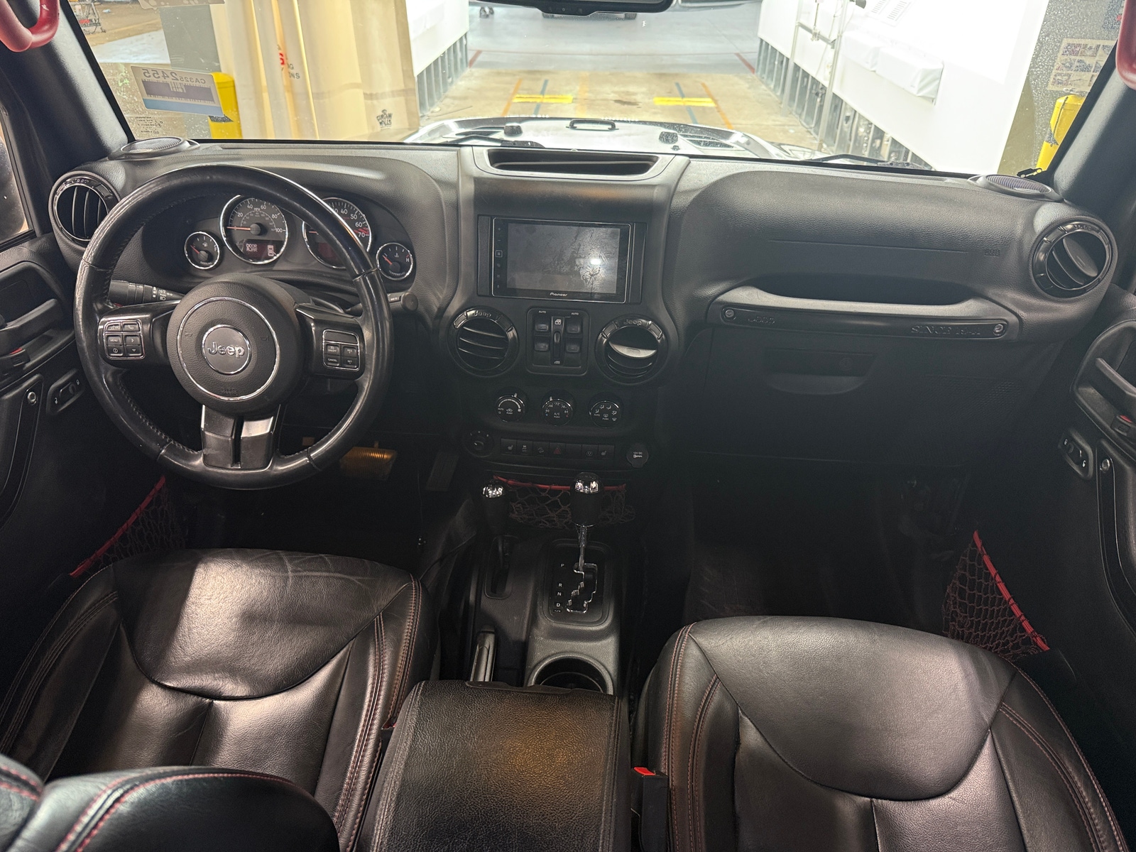 Thumbnail: 2017 Jeep Wrangler - 2