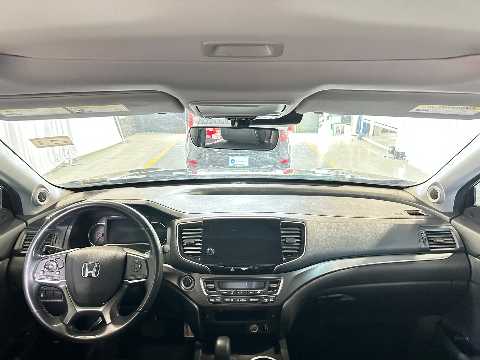 Thumbnail: 2019 Honda Pilot - 2