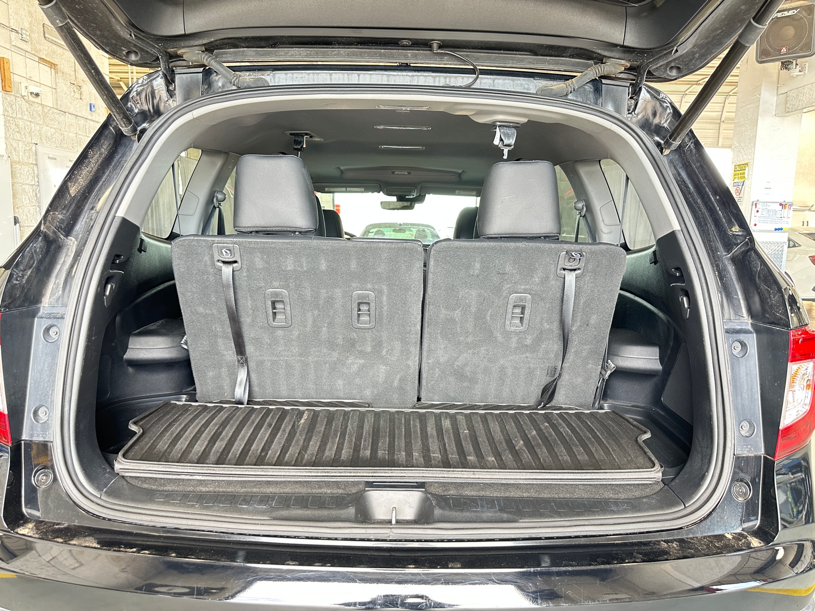 Thumbnail: 2019 Honda Pilot - 6