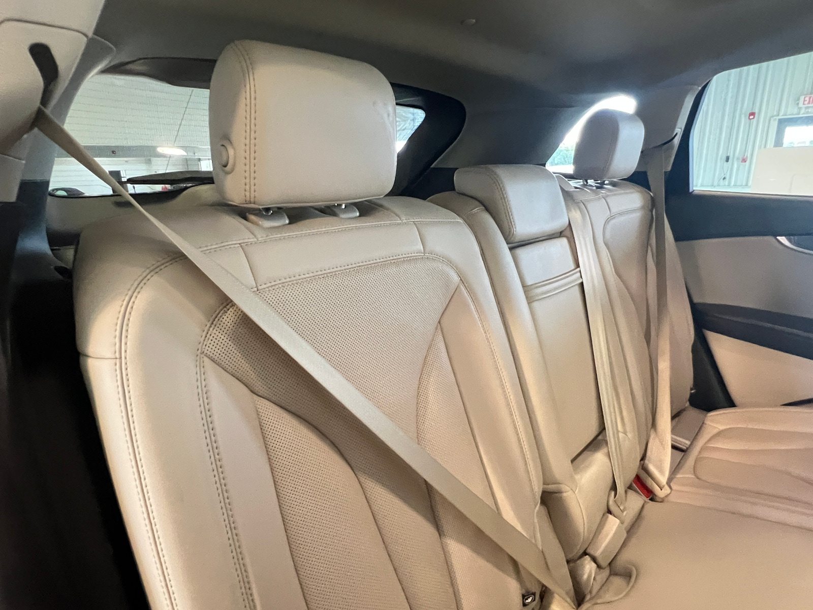 Thumbnail: 2019 Lincoln Nautilus - 5