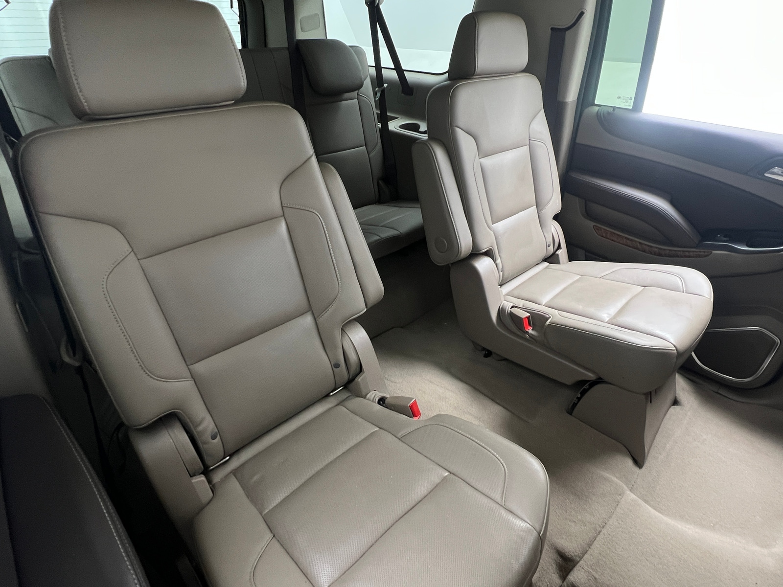 Thumbnail: 2020 Chevrolet Suburban - 5