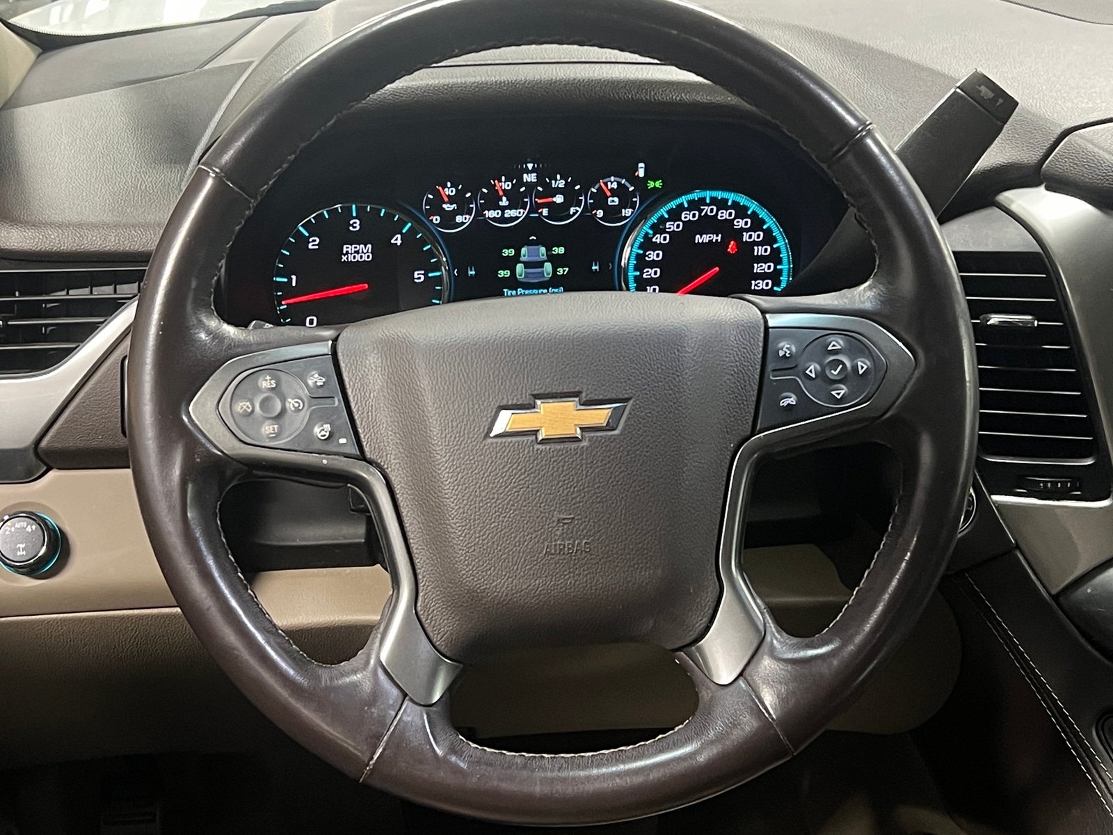 Thumbnail: 2020 Chevrolet Suburban - 4