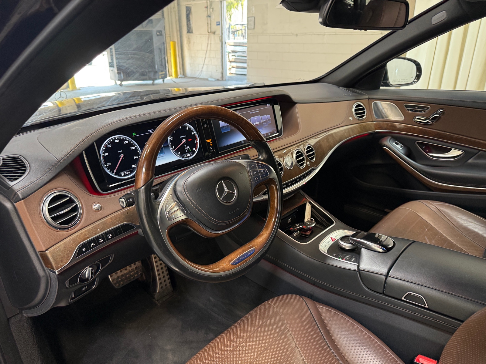 Thumbnail: 2017 Mercedes-Benz S-Class - 2