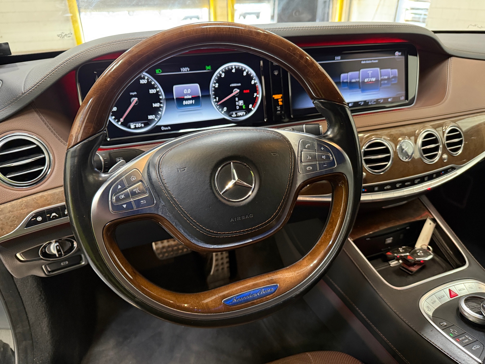 Thumbnail: 2017 Mercedes-Benz S-Class - 4