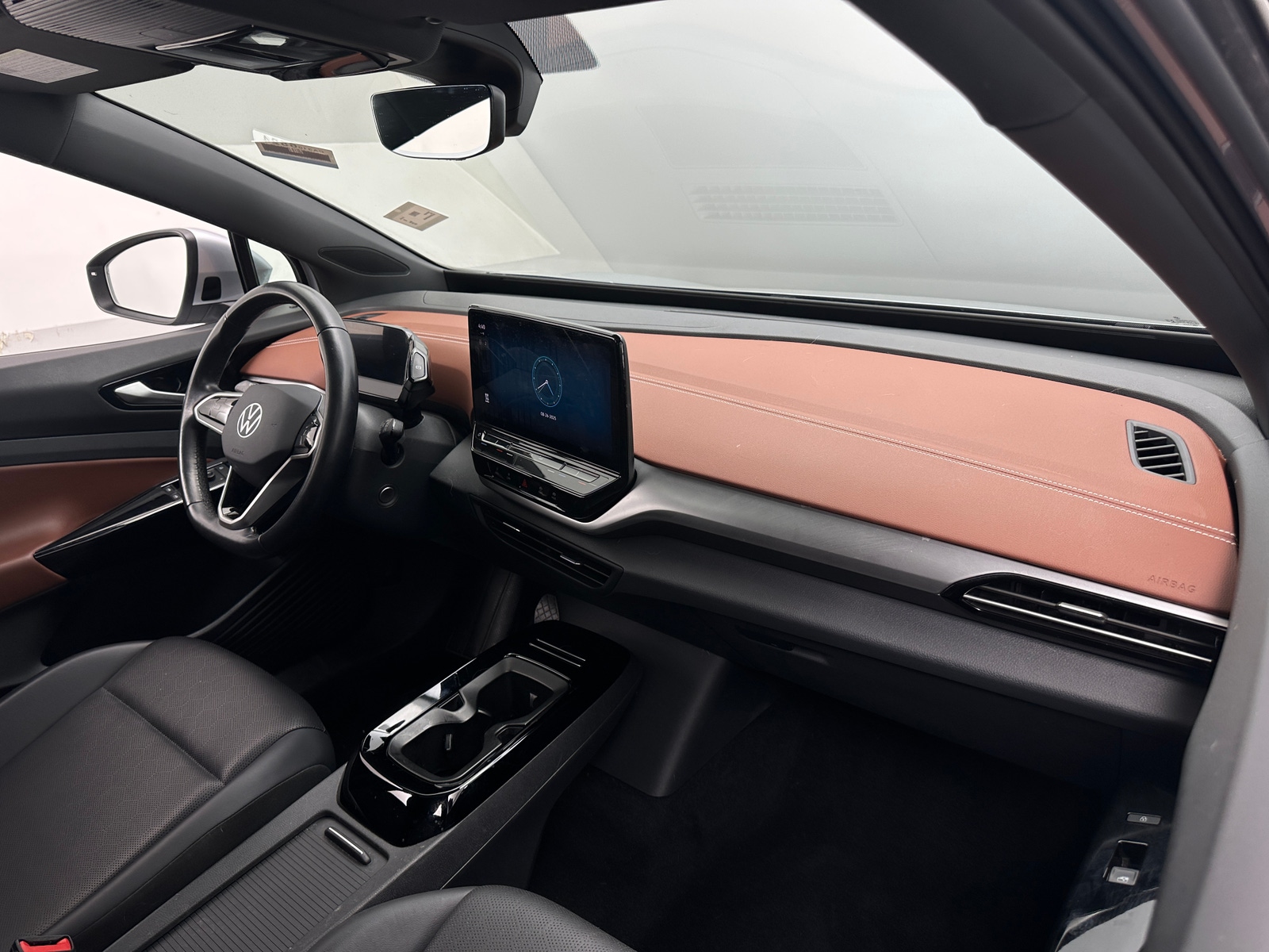 Thumbnail: 2021 Volkswagen ID.4 - 2