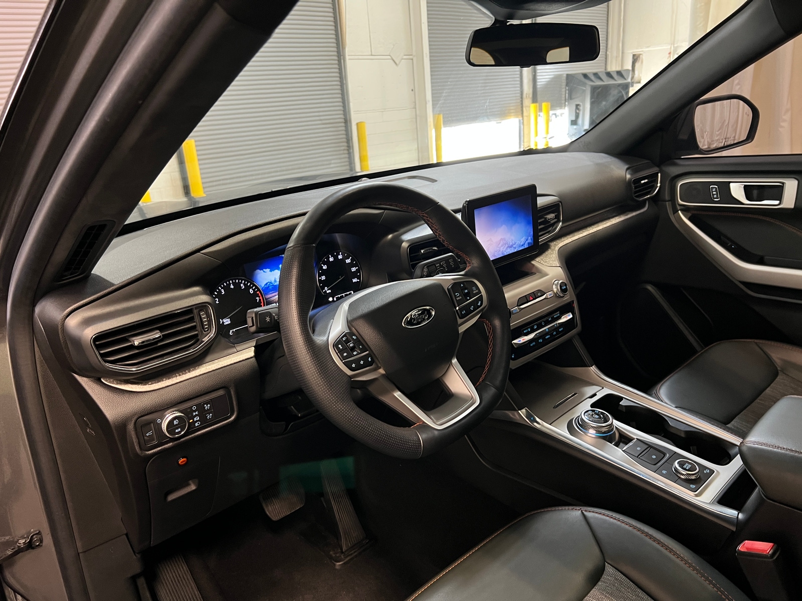 Thumbnail: 2021 Ford Explorer - 3