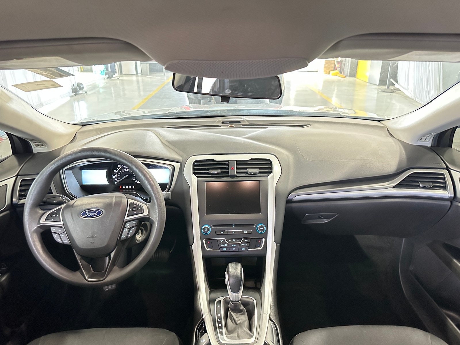 Thumbnail: 2016 Ford Fusion - 3