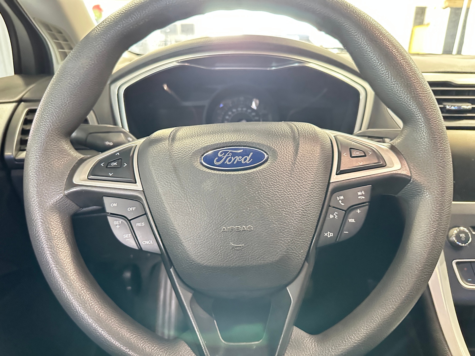 Thumbnail: 2016 Ford Fusion - 5