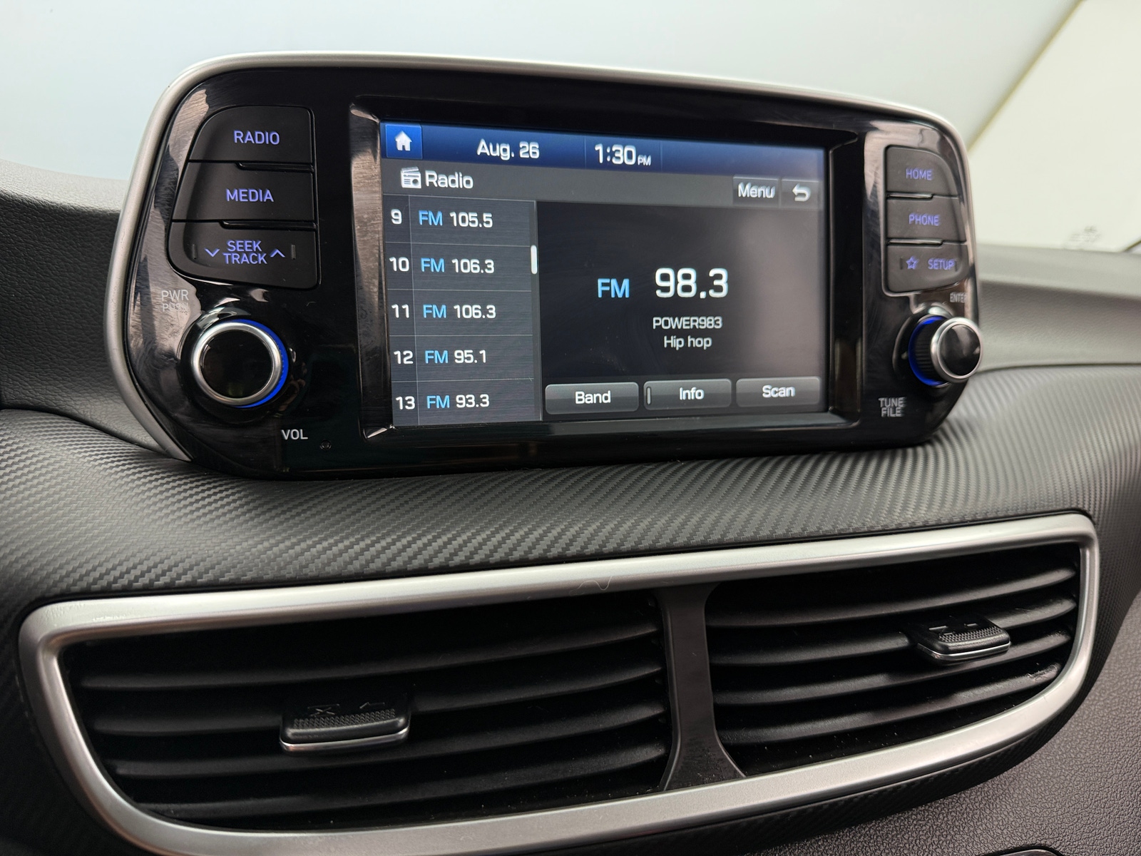 Thumbnail: 2019 Hyundai Tucson - 4