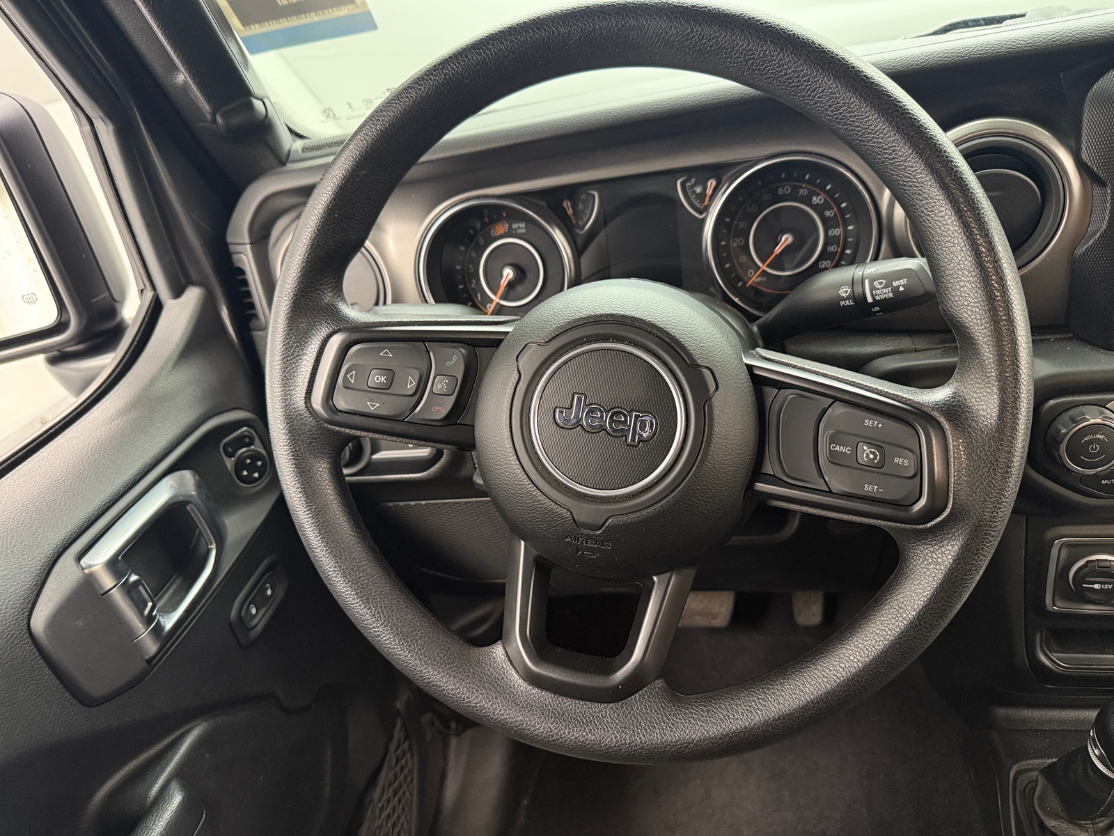 Thumbnail: 2023 Jeep Wrangler - 5