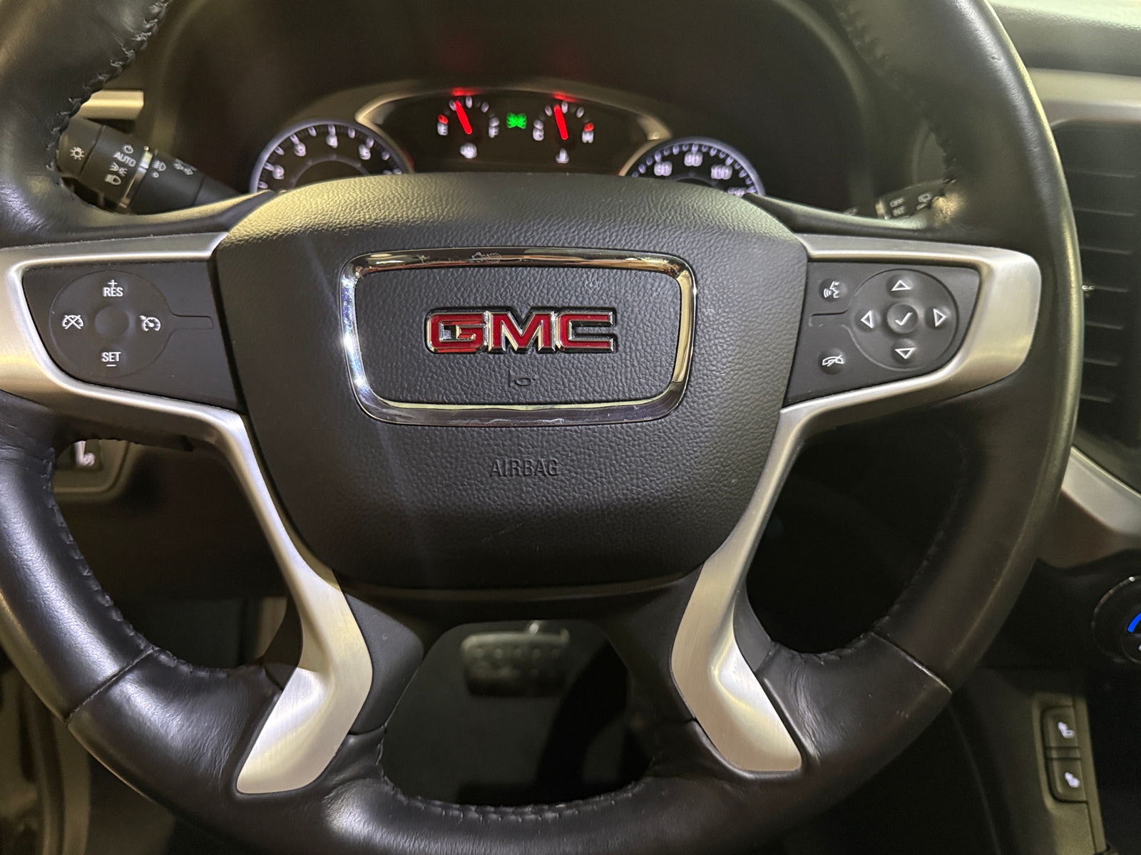 Thumbnail: 2017 GMC Acadia - 5