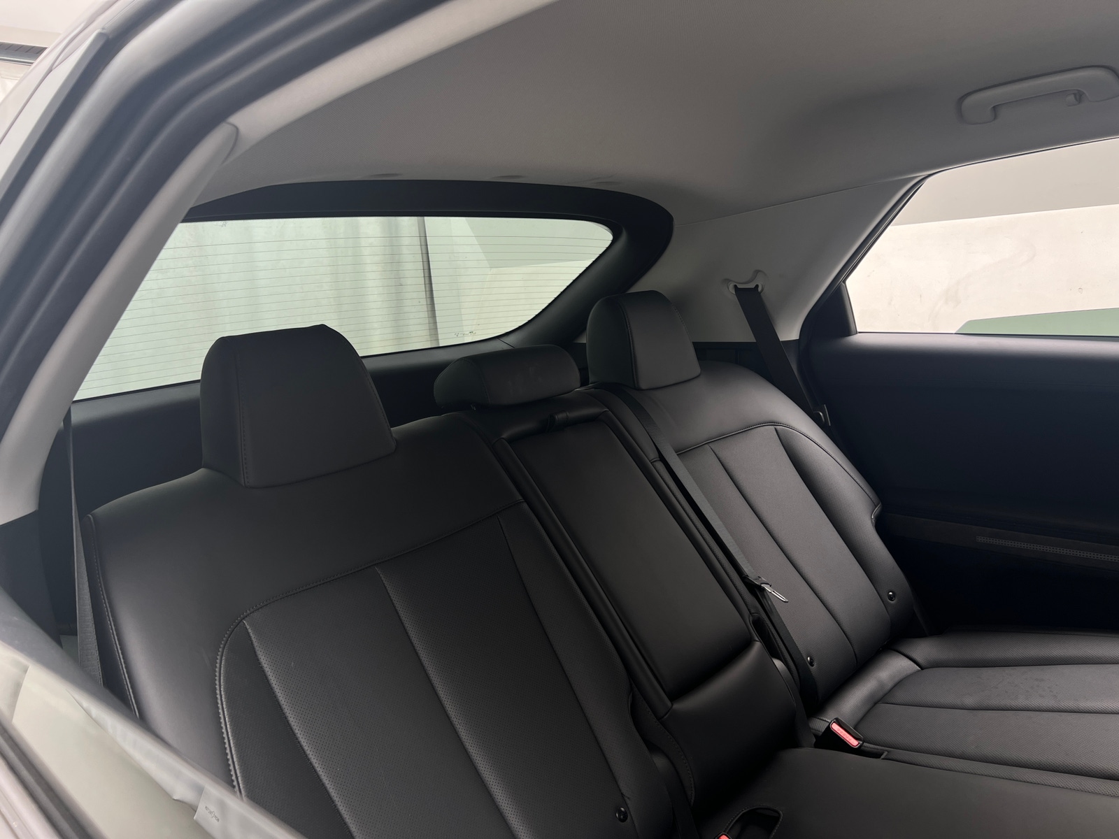 Thumbnail: 2022 Hyundai Ioniq 5 - 5