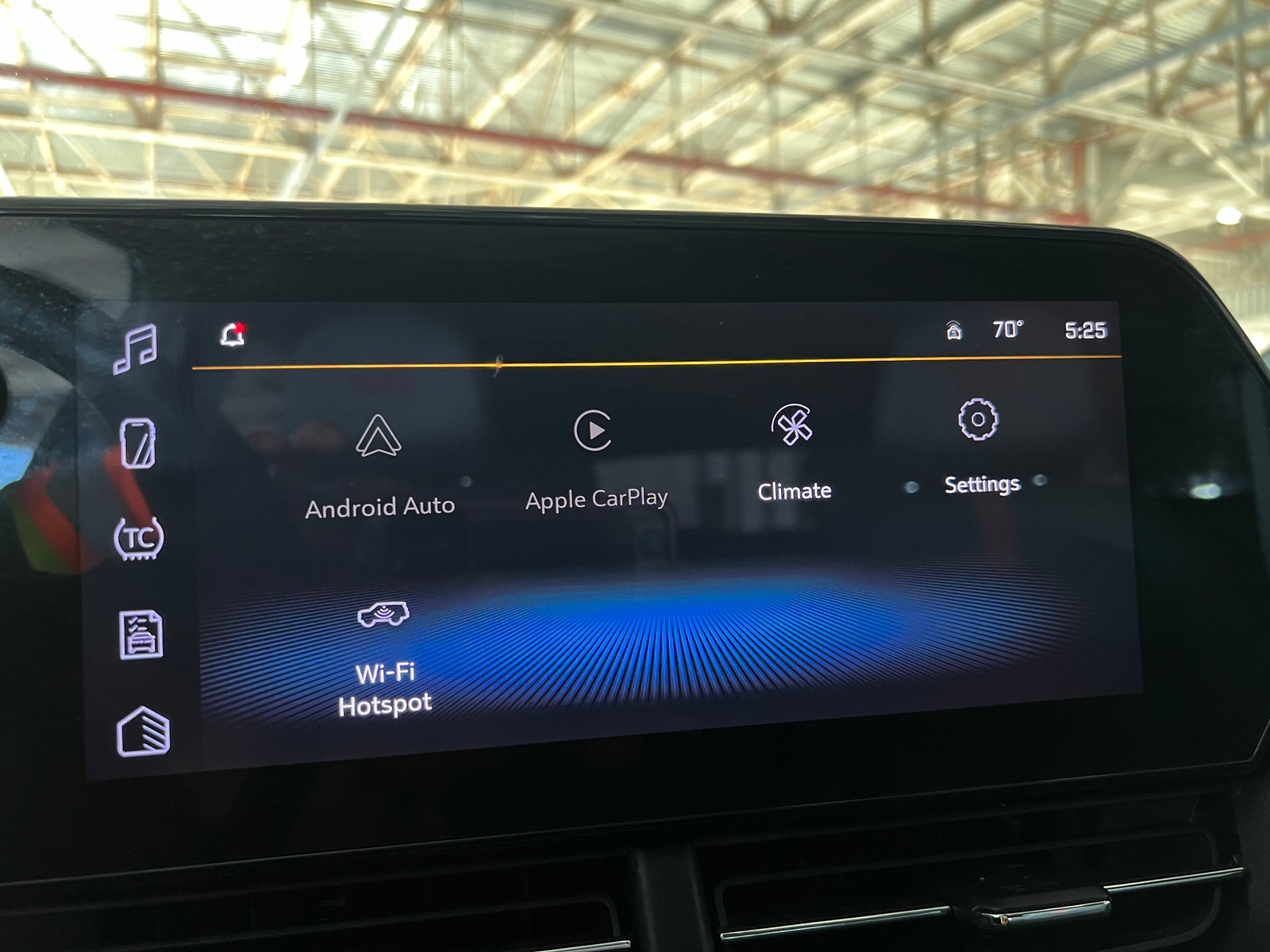 Thumbnail: 2025 Chevrolet Trax - 3