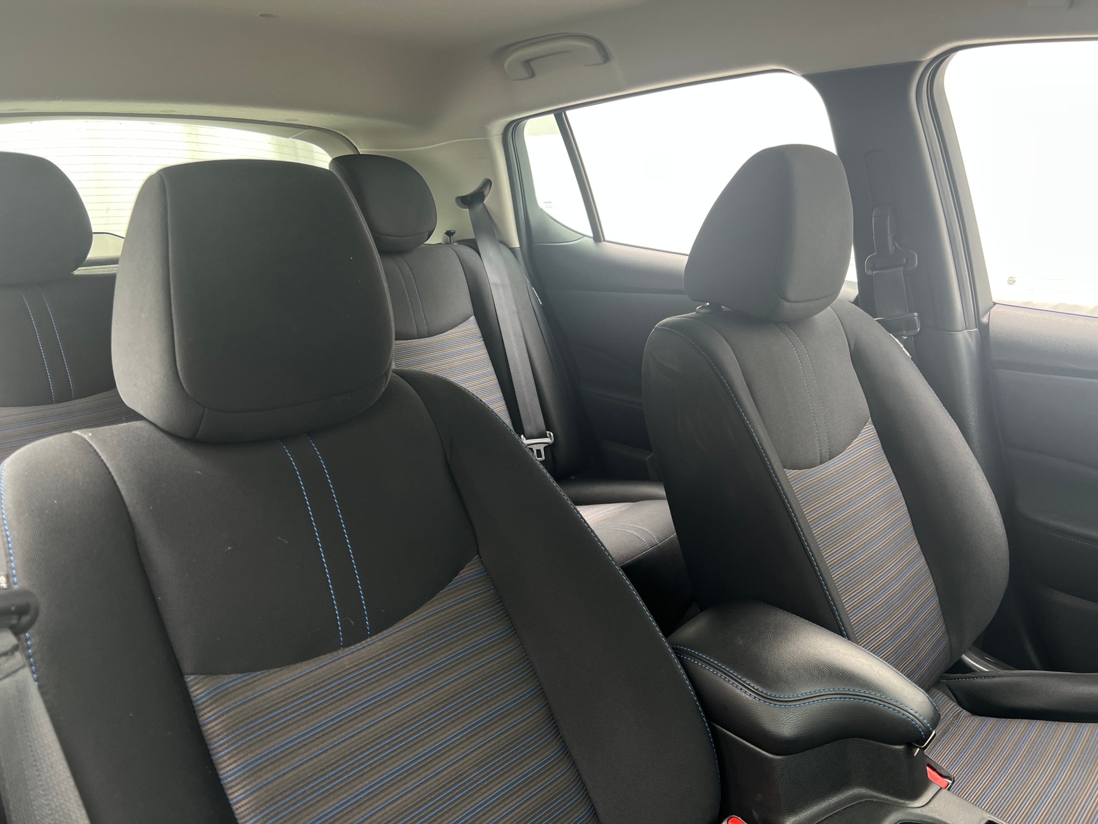 Thumbnail: 2021 Nissan Leaf - 2